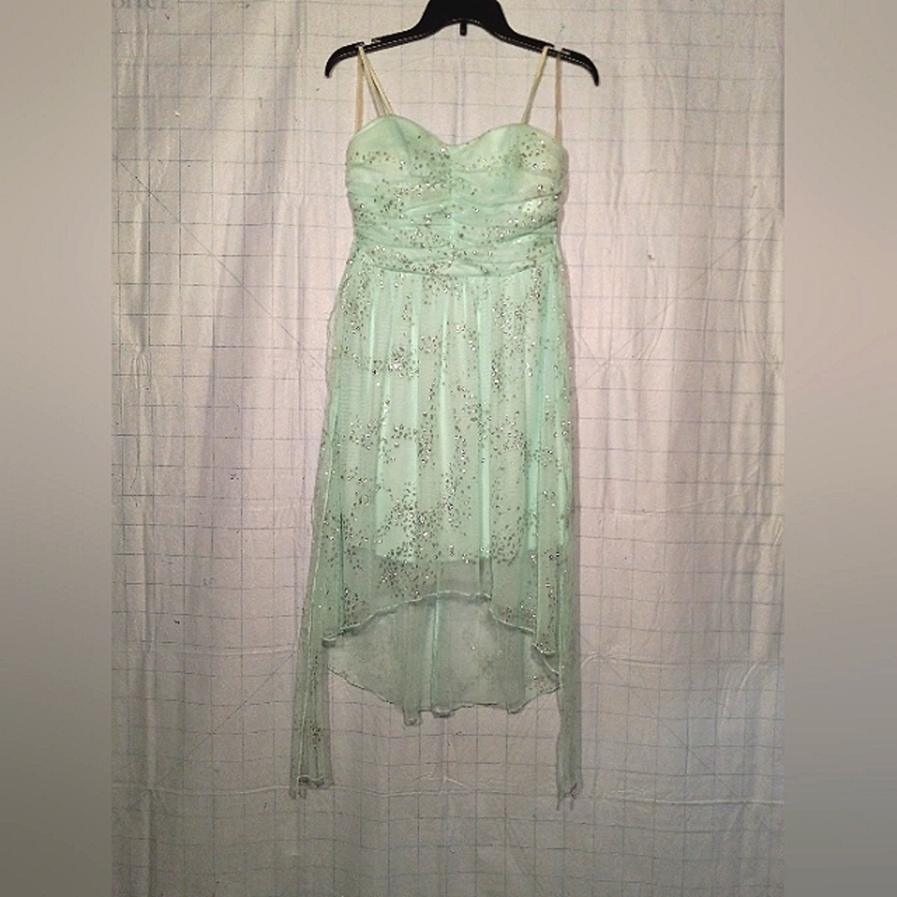 dELiAs sparkly light blue formal dress  size 7/8R